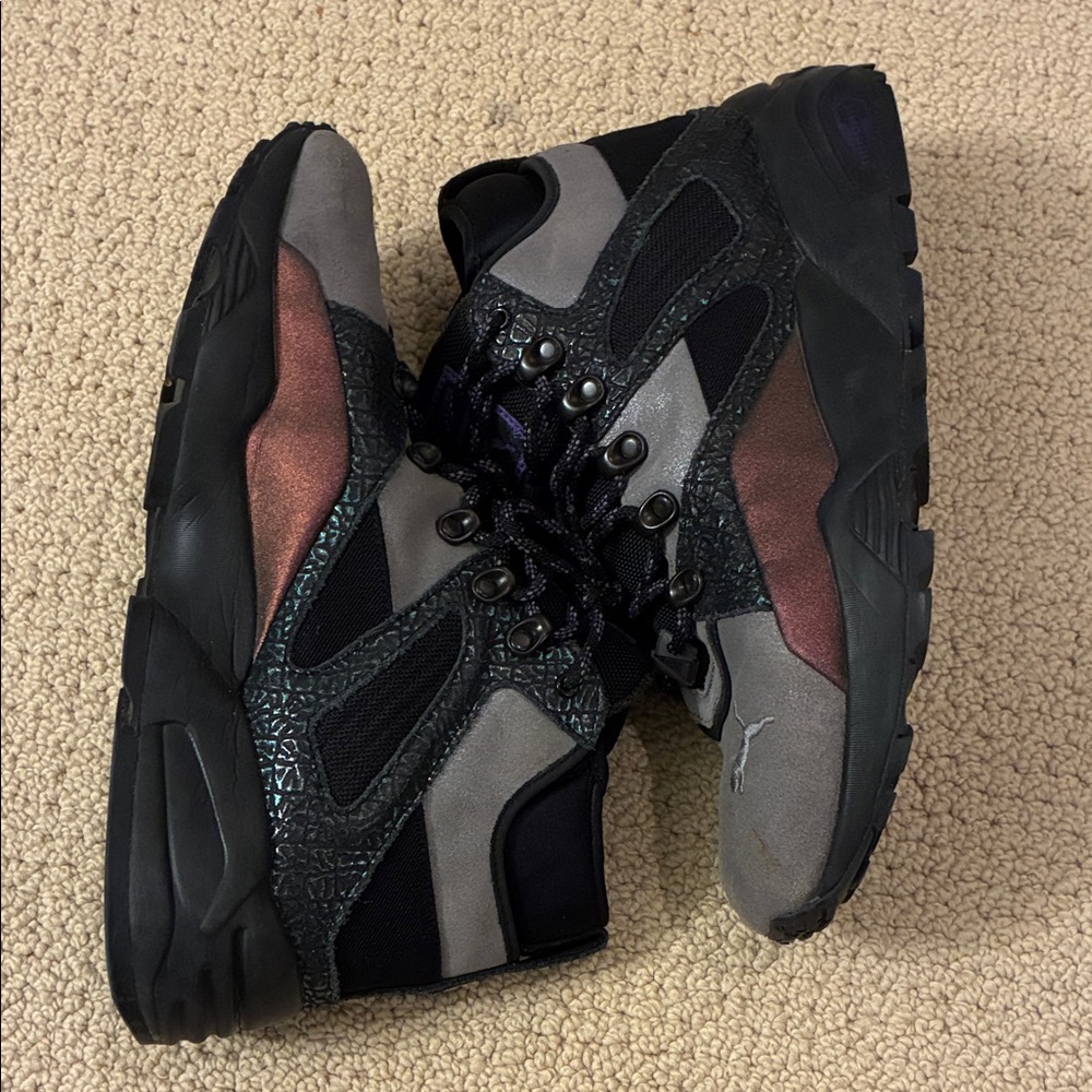Puma Men's Charcoal and Black Sneakers. Size 10.